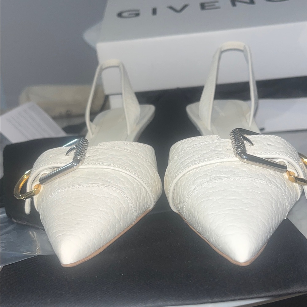 Givenchy White Box with Black Logo - Picture 11 of 16